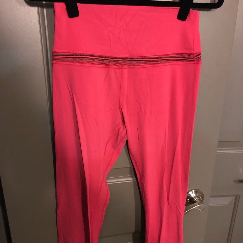 Lululemon bright pink align pants